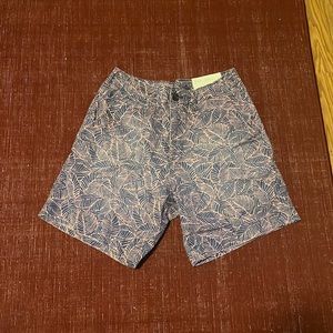 American Eagle khaki shorts